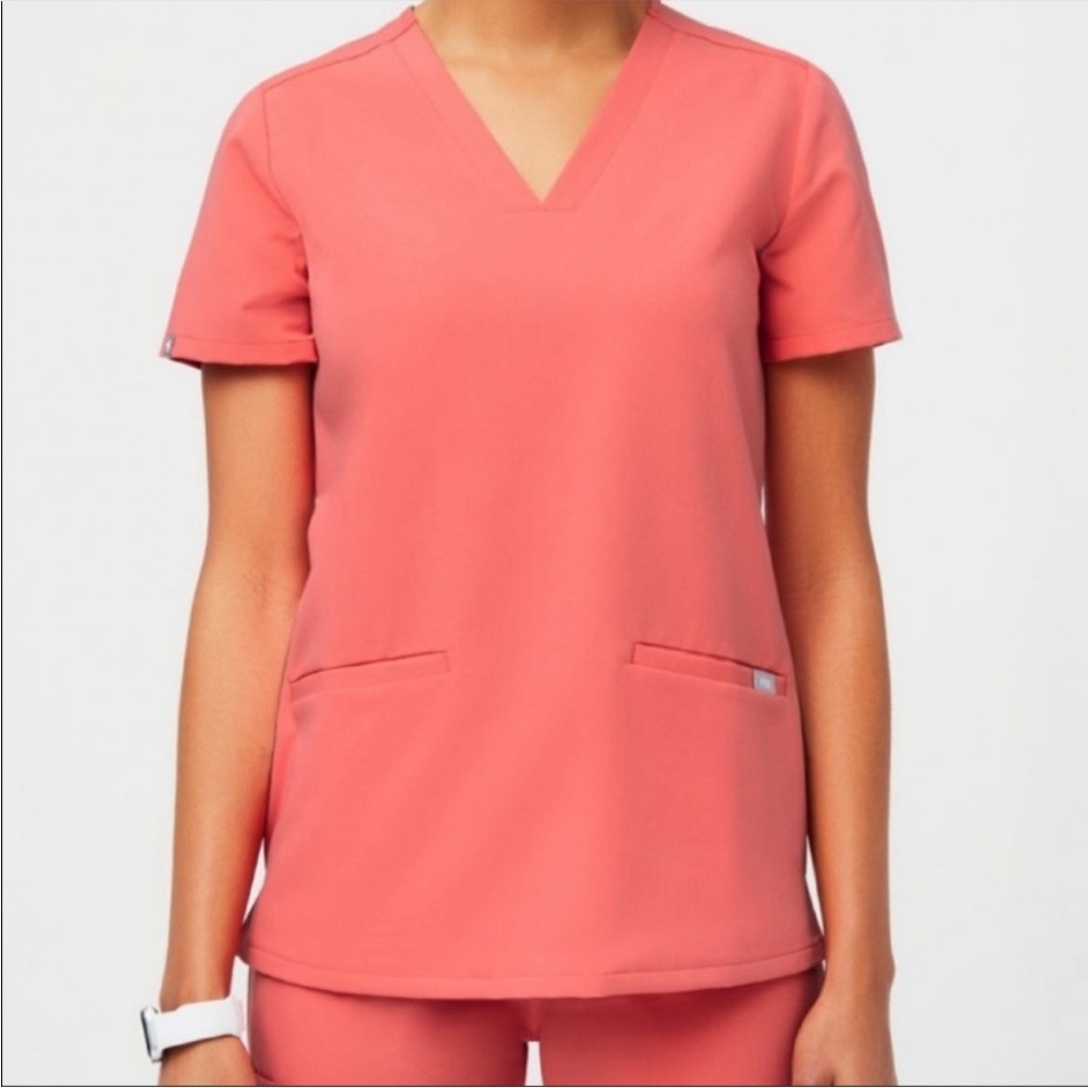 Figs Women's V-Neck Scrub Top in Coral